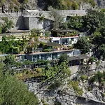 Il Corallo By Interhome * フローレ