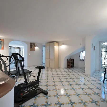 Villa Il Corallo By Interhome